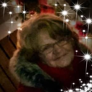 Meet your Posher, Elaine